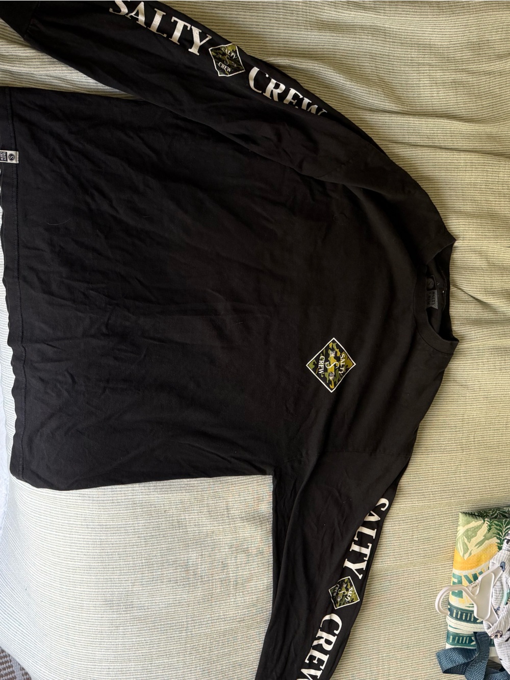 Men’s Salty Crew Black Graphic Logo Long Sleeve